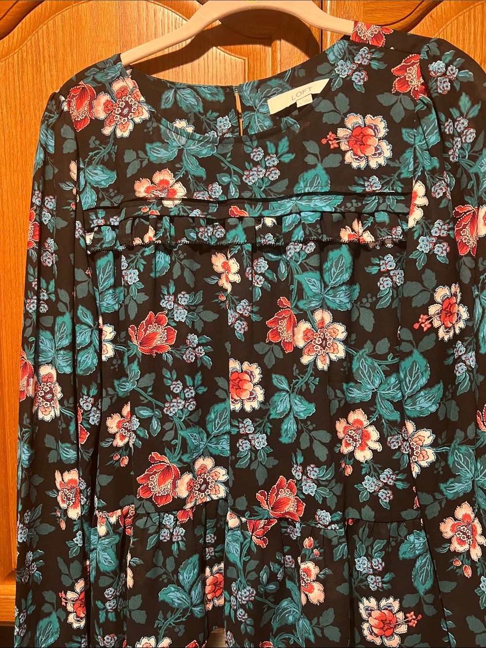 LOFT Black Floral Long-Sleeve Pleated Peasant Tunic